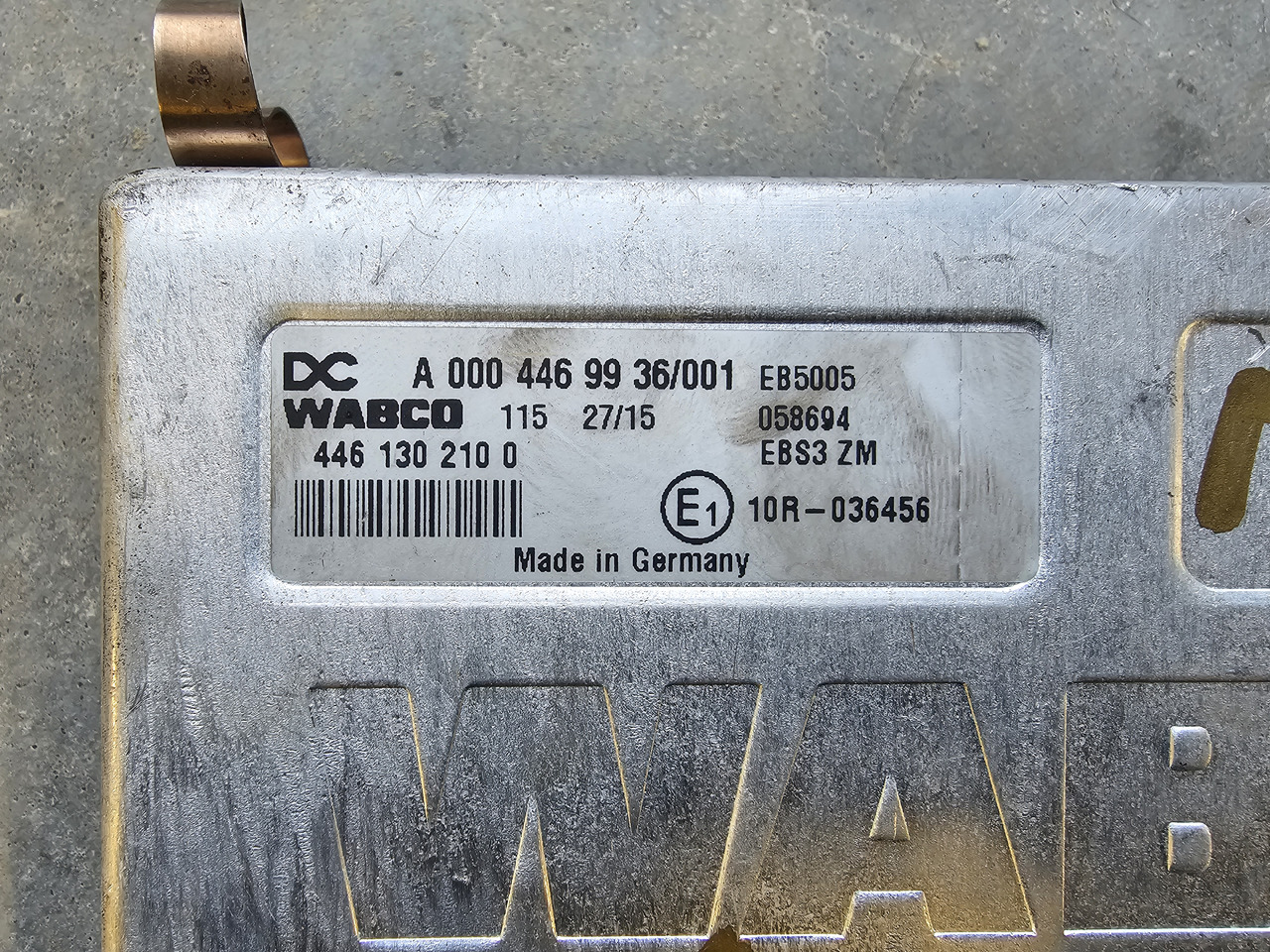 MERCEDES-BENZ ATEGO MP4 EURO 6 / ABS EBS CONTROL UNIT / A0004469936 - Bloc de gestion: photos 3 MERCEDES-BENZ ATEGO MP4 EURO 6 / ABS EBS CONTROL UNIT / A0004469936 - Bloc de gestion: photos 3