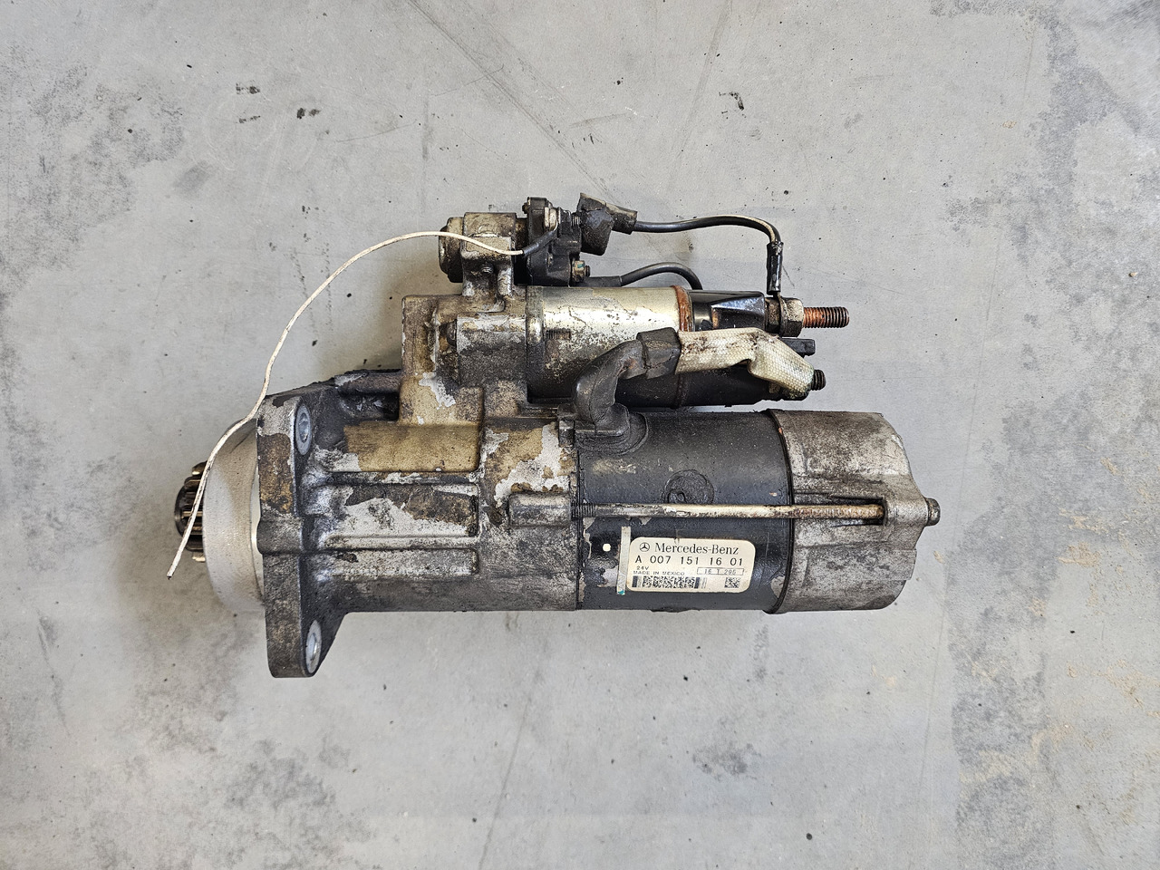 MERCEDES-BENZ ATEGO MP4 EURO 6 / ENGINE STARTER / OM936 / A0071511601 - Démarreur: photos 2 MERCEDES-BENZ ATEGO MP4 EURO 6 / ENGINE STARTER / OM936 / A0071511601 - Démarreur: photos 2