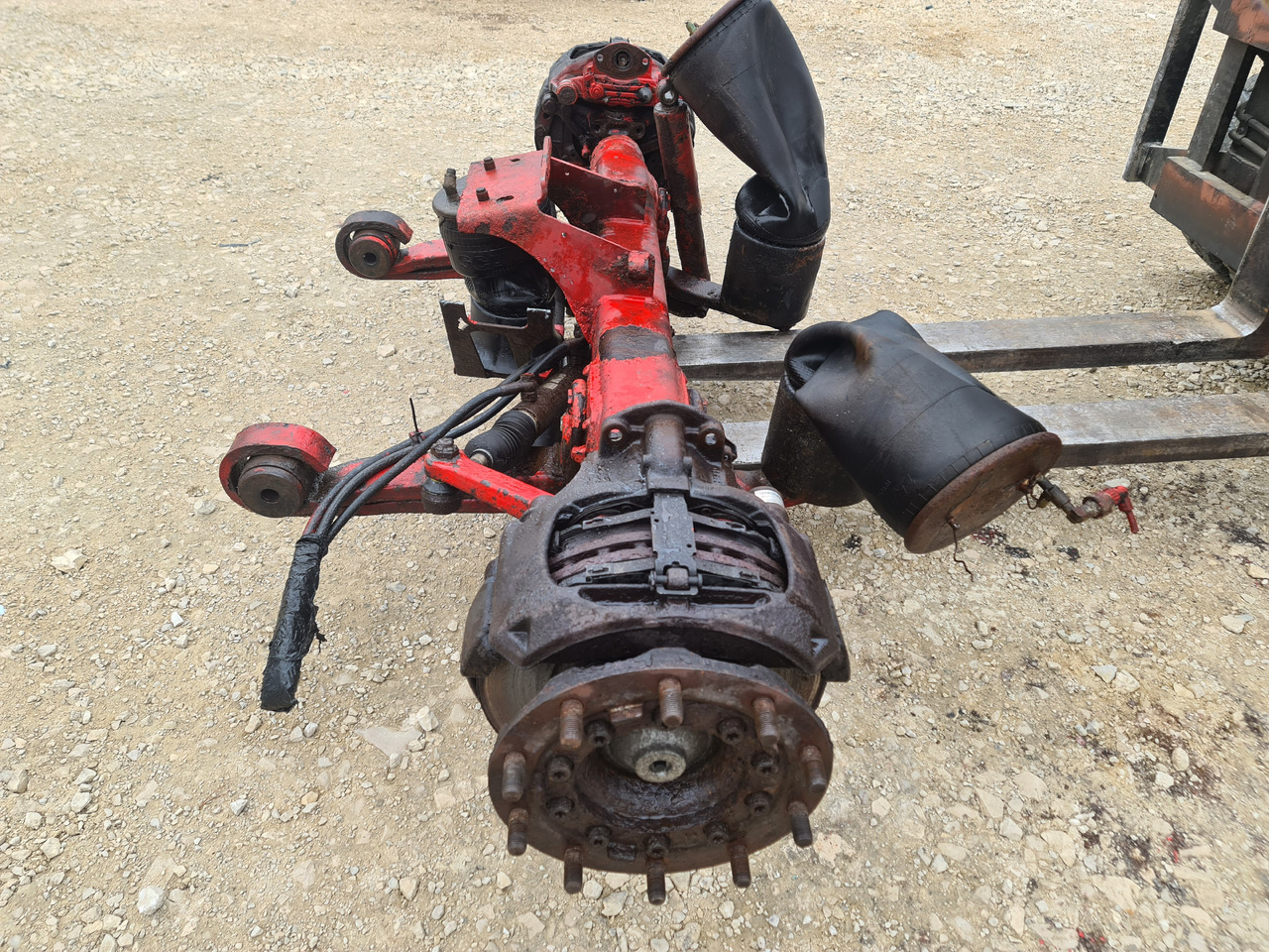 SCANIA REAR STEERING AXLE / 6x2 - Essieu et pièces: photos 2 SCANIA REAR STEERING AXLE / 6x2 - Essieu et pièces: photos 2