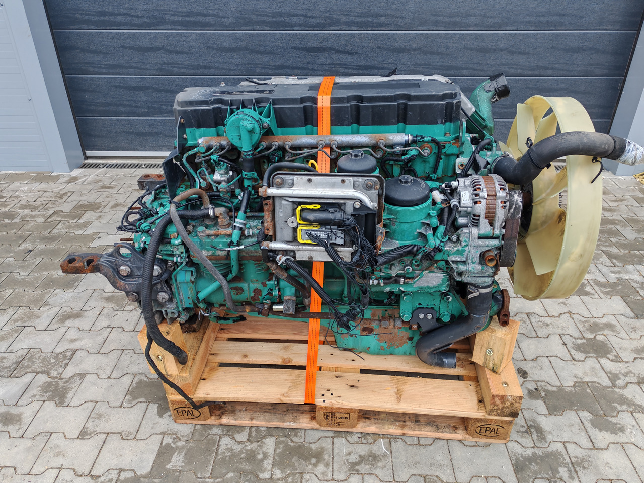 VOLVO D7E 280 EC06B / EURO 5 / COMPLETE - Moteur: photos 2 VOLVO D7E 280 EC06B / EURO 5 / COMPLETE - Moteur: photos 2