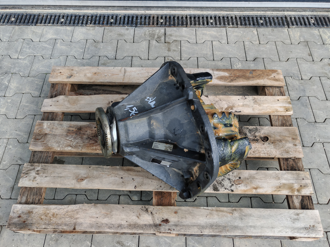 VOLVO RTH2610B / DS70H / RATIO: 1.56 16x25 / DIFFERENTIAL / NEW - Essieu arrière: photos 1 VOLVO RTH2610B / DS70H / RATIO: 1.56 16x25 / DIFFERENTIAL / NEW - Essieu arrière: photos 1