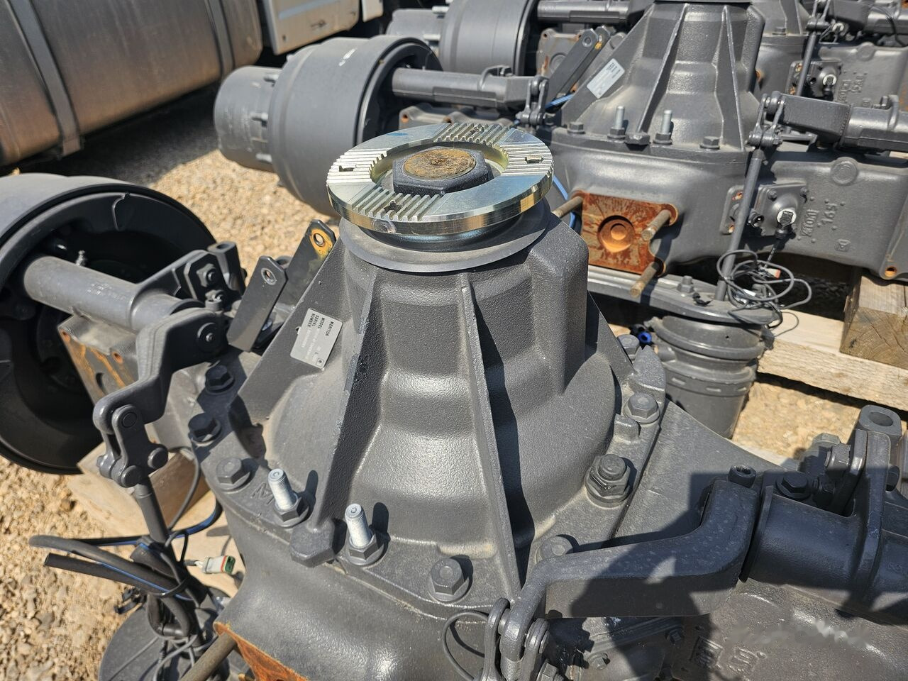 Volvo Rear DS70H (RTH2610B, RT3210H / ratio: 1.19 / BRAND - Différentiel pour Camion: photos 1 Volvo Rear DS70H (RTH2610B, RT3210H / ratio: 1.19 / BRAND - Différentiel pour Camion: photos 1