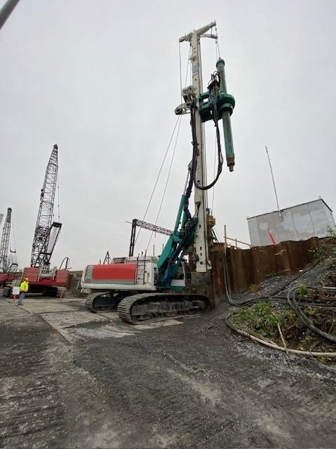 Casagrande B360XP - Mât de battage: photos 2 Casagrande B360XP - Mât de battage: photos 2