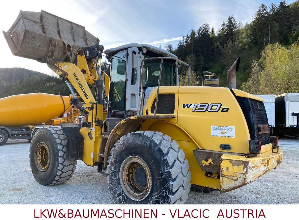 New Holland W190 B New Holland W190 B - Chargeuse sur pneus: photos 5 New Holland W190 B New Holland W190 B - Chargeuse sur pneus: photos 5