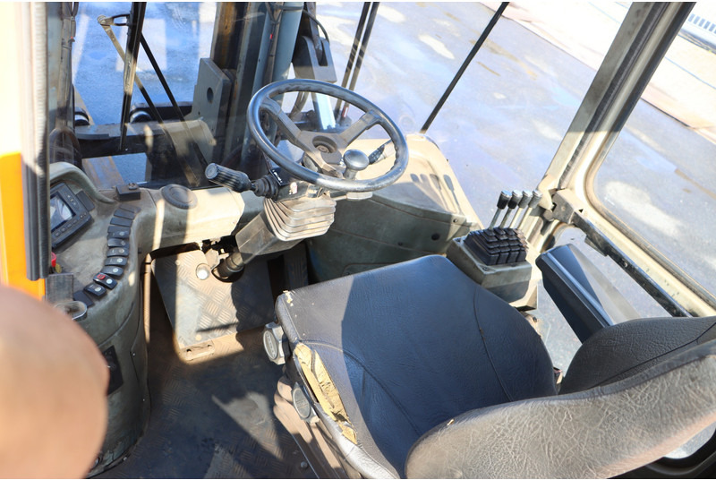 KONECRANES 16-1200B - Chariot élévateur diesel: photos 2 KONECRANES 16-1200B - Chariot élévateur diesel: photos 2