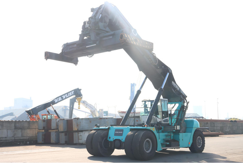 KONECRANES 4531TC5 - Reach stacker: photos 5 KONECRANES 4531TC5 - Reach stacker: photos 5