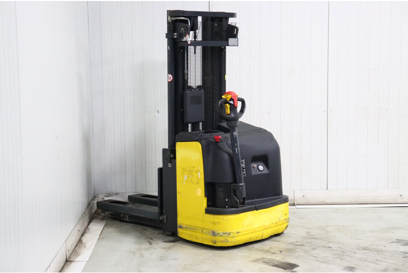 Komatsu CNI 14 - Gerbeur: photos 5 Komatsu CNI 14 - Gerbeur: photos 5