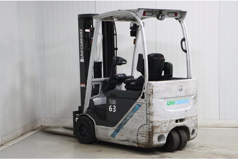UniCarriers A2N1L18Q - Chariot élévateur électrique: photos 4 UniCarriers A2N1L18Q - Chariot élévateur électrique: photos 4