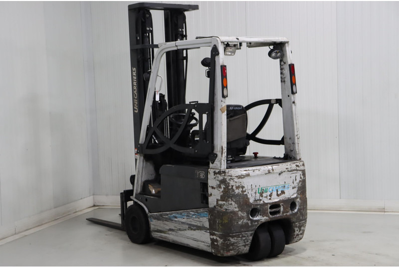 UniCarriers AG1N1L16Q - Chariot élévateur électrique: photos 4 UniCarriers AG1N1L16Q - Chariot élévateur électrique: photos 4