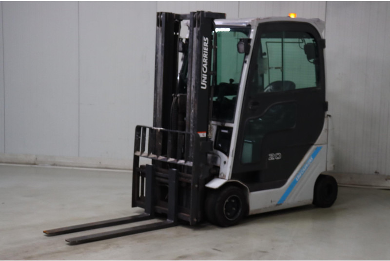 UniCarriers JAG2N1L20Q - Chariot élévateur électrique: photos 3 UniCarriers JAG2N1L20Q - Chariot élévateur électrique: photos 3