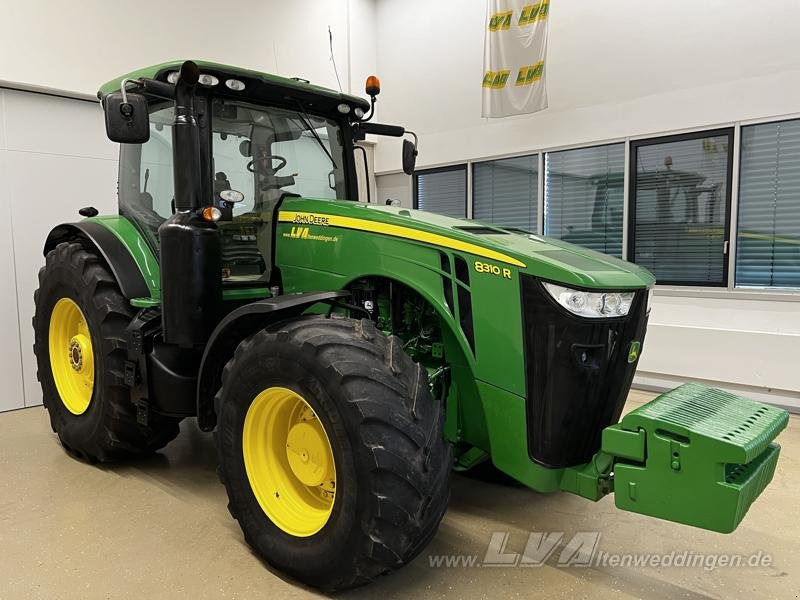 Tracteur agricole John Deere 8310R: photos 11