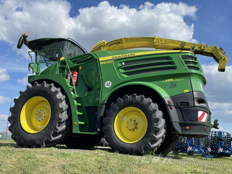 John Deere 8400 - Ensileuse: photos 2 John Deere 8400 - Ensileuse: photos 2