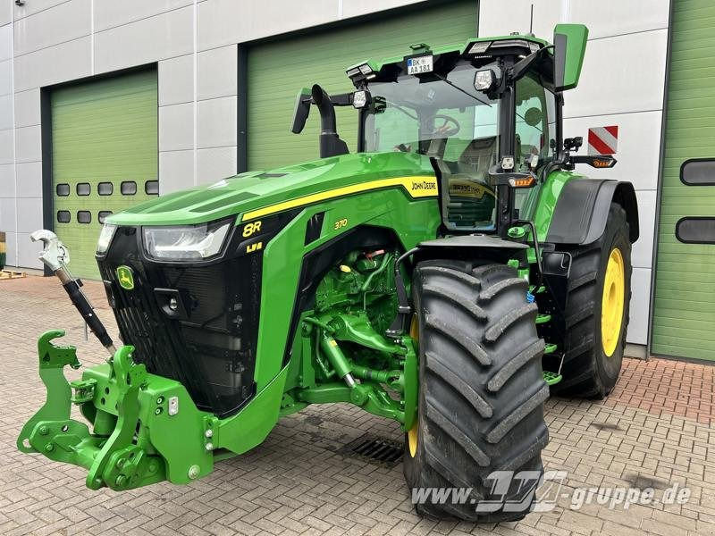 John Deere 8R 370 - Tracteur agricole: photos 1 John Deere 8R 370 - Tracteur agricole: photos 1