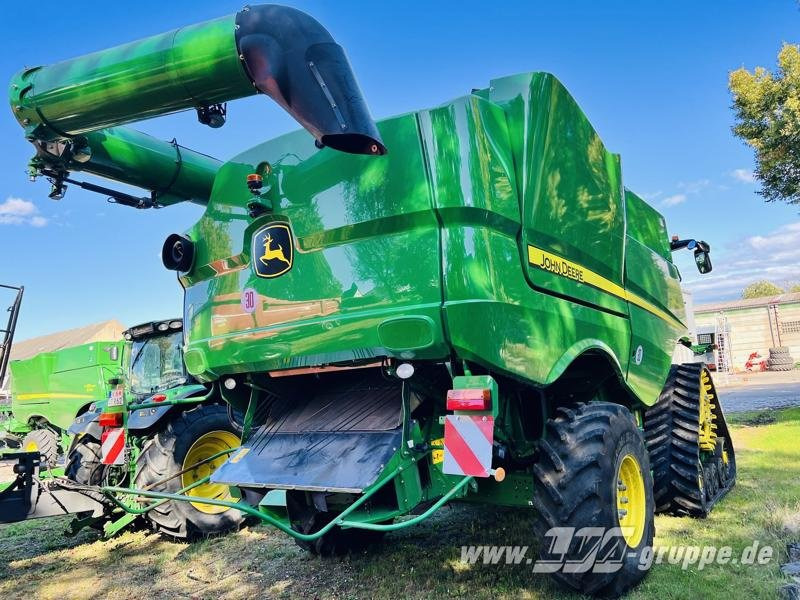 John Deere S780 - Moissonneuse-batteuse: photos 4 John Deere S780 - Moissonneuse-batteuse: photos 4