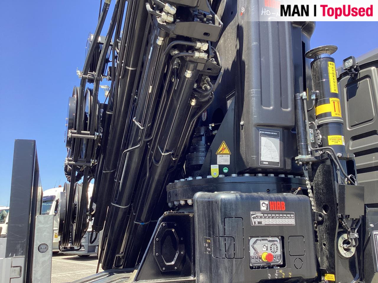 MAN TGS 35.510 8x4 BL CH HIAB X-HiPro 858 E 8 - Camion plateau, Camion grue: photos 5 MAN TGS 35.510 8x4 BL CH HIAB X-HiPro 858 E 8 - Camion plateau, Camion grue: photos 5