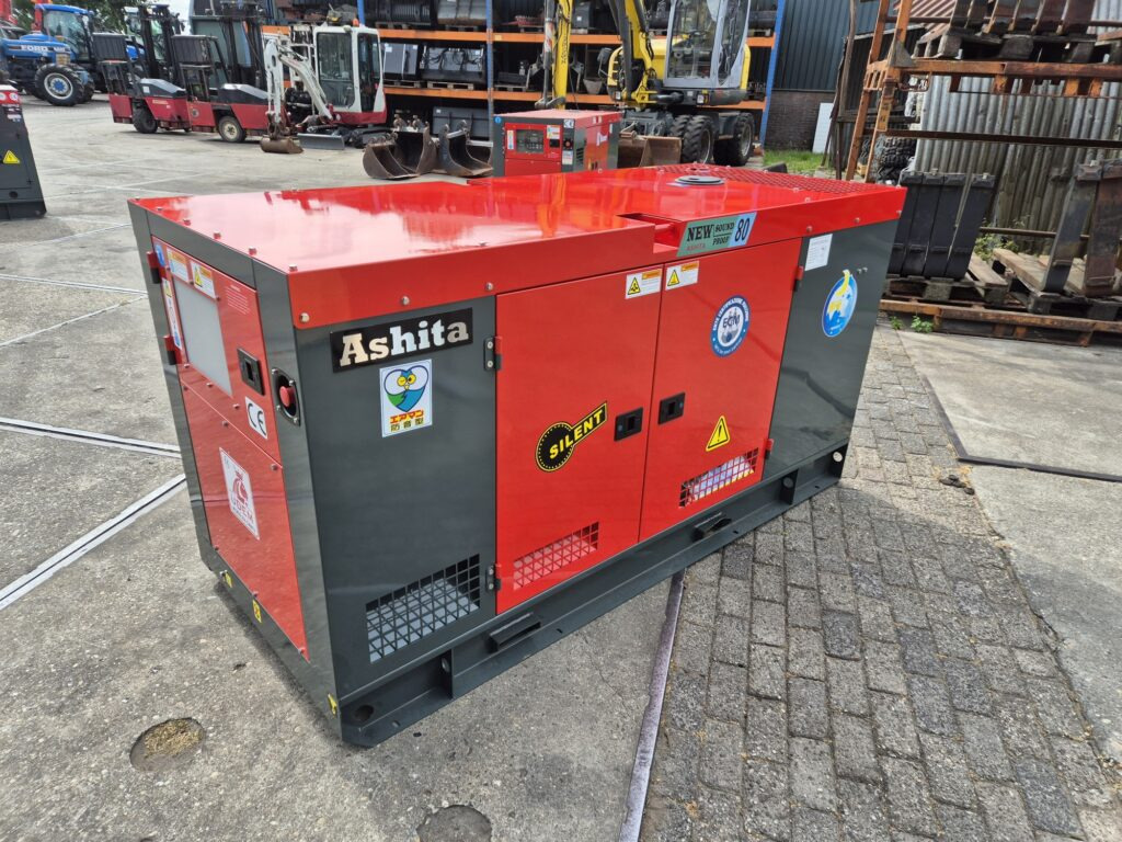 ASHITA AG3-80 diesel generator - Groupe électrogène: photos 1 ASHITA AG3-80 diesel generator - Groupe électrogène: photos 1