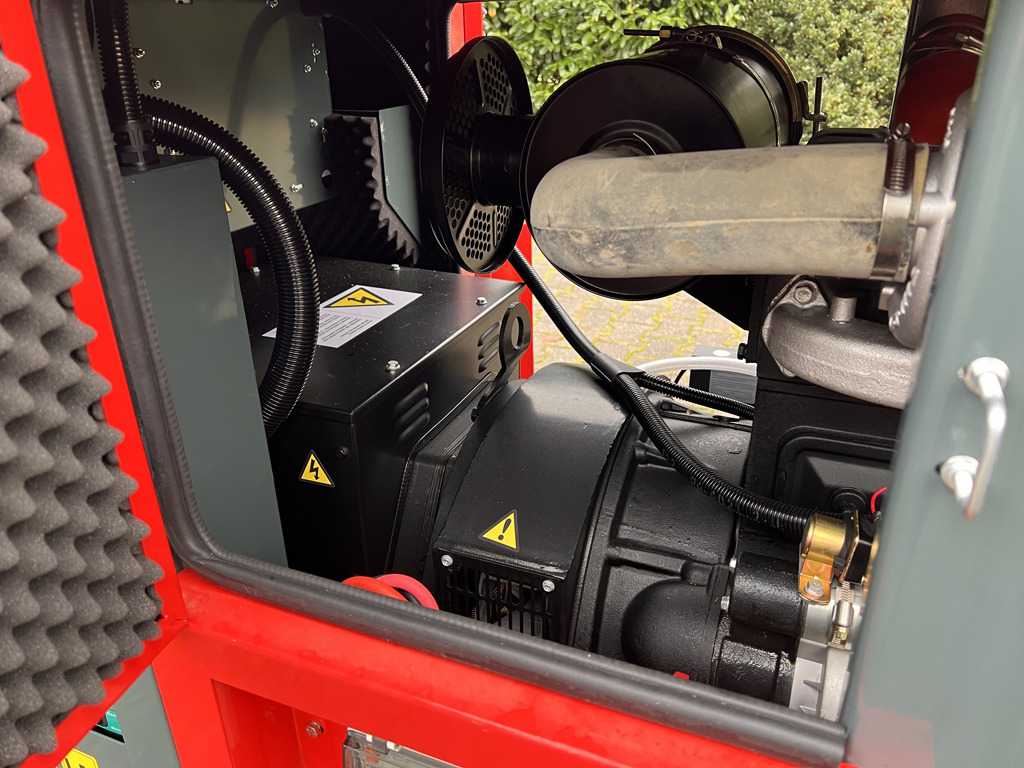 BAUER GFS 50 kW generator 62.5 KVA - Groupe électrogène: photos 4 BAUER GFS 50 kW generator 62.5 KVA - Groupe électrogène: photos 4