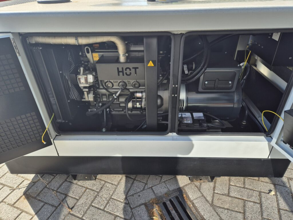 BRINKMAN & NIEMEIJER diesel generator - Groupe électrogène: photos 5 BRINKMAN & NIEMEIJER diesel generator - Groupe électrogène: photos 5