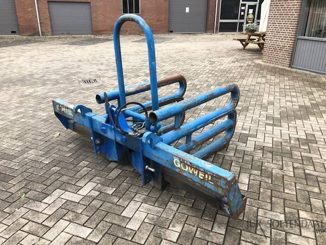 GOWEIL bale clamp - Pinces pour Machine agricole: photos 4 GOWEIL bale clamp - Pinces pour Machine agricole: photos 4