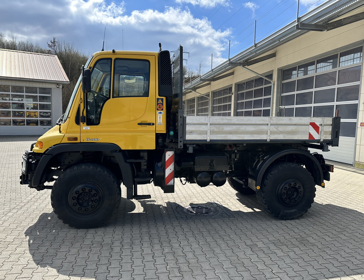 Unimog 400L - U400L 405 07997 Mercedes Benz 405 - Camion benne: photos 4 Unimog 400L - U400L 405 07997 Mercedes Benz 405 - Camion benne: photos 4