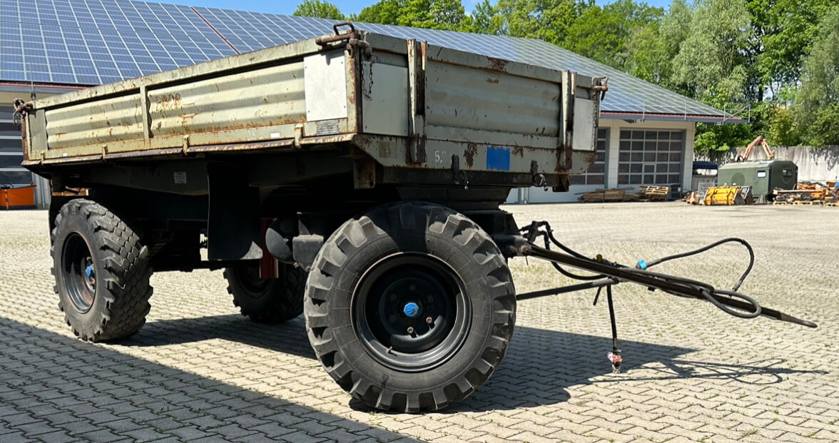 Unimog Anhänger 3 Seitenkipper Müller Mitteltal KD - Remorque benne: photos 3 Unimog Anhänger 3 Seitenkipper Müller Mitteltal KD - Remorque benne: photos 3
