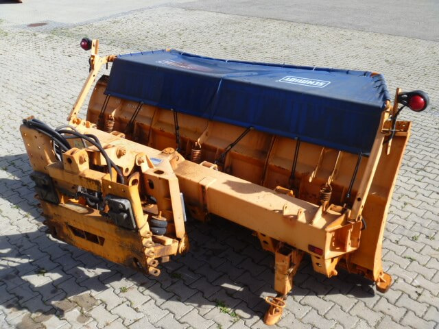 Unimog Schneepflug - Schneeschild Schmidt M30.3 - Lame à neige: photos 4 Unimog Schneepflug - Schneeschild Schmidt M30.3 - Lame à neige: photos 4