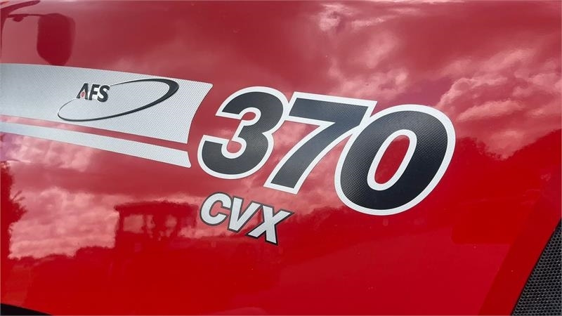 Tracteur agricole Case IH Magnum 370 CVX Med fronlift: photos 12