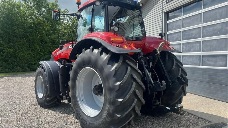 Tracteur agricole Case IH Magnum 370 CVX Med fronlift: photos 17