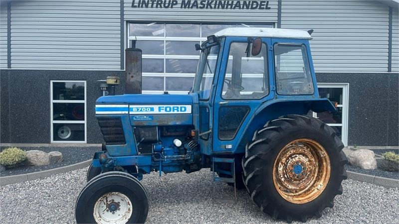 Ford 6700 - Tracteur agricole: photos 1 Ford 6700 - Tracteur agricole: photos 1