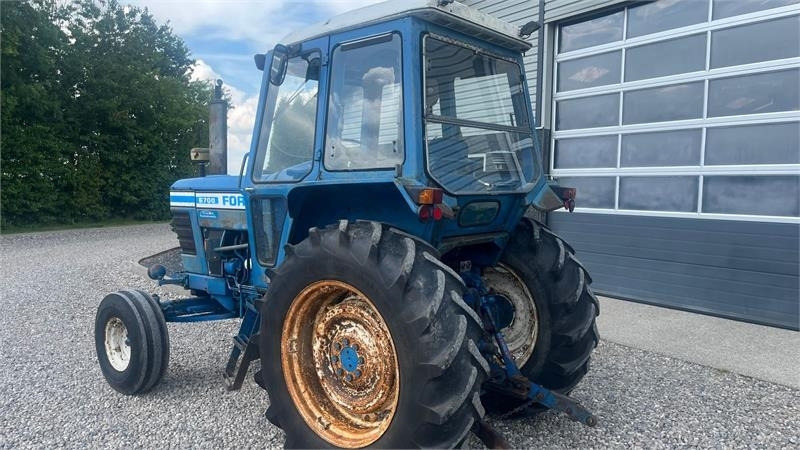 Ford 6700 - Tracteur agricole: photos 3 Ford 6700 - Tracteur agricole: photos 3