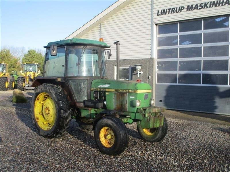 Tracteur agricole John Deere 2040 S: photos 14
