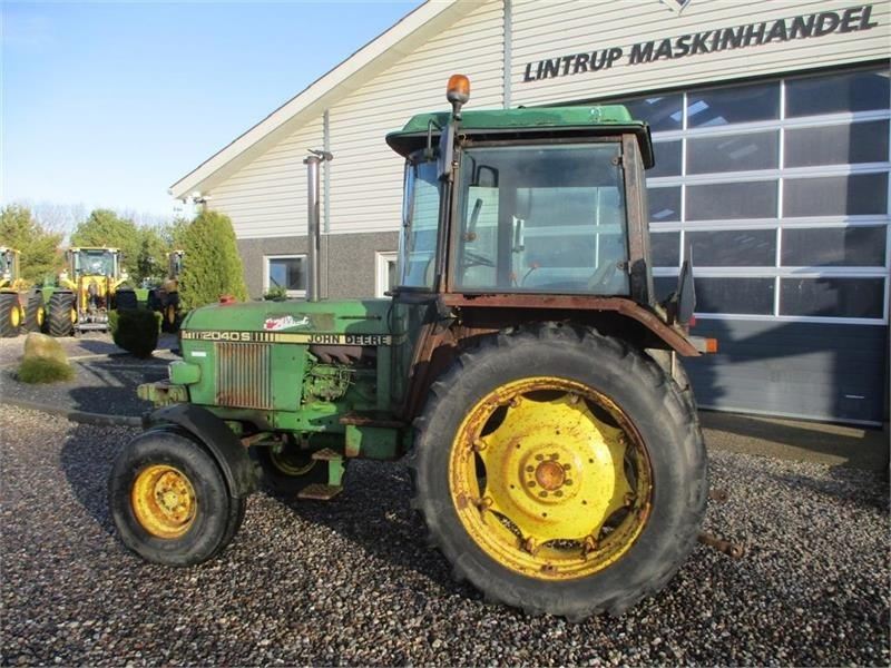 John Deere 2040 S  - Tracteur agricole: photos 3 John Deere 2040 S  - Tracteur agricole: photos 3