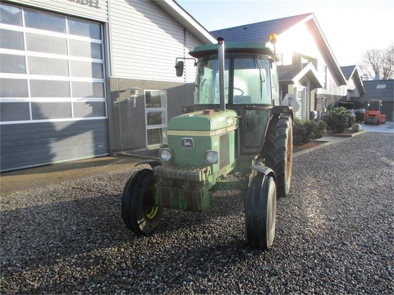 Tracteur agricole John Deere 2040 S: photos 8