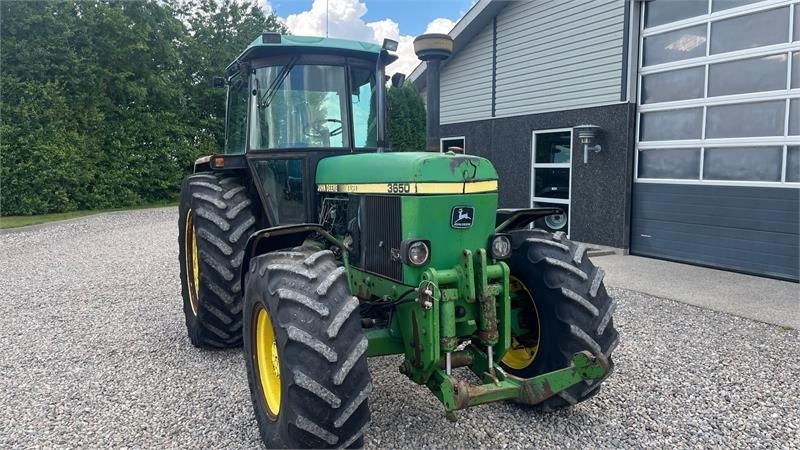 Tracteur agricole John Deere 3650 Med frontlift: photos 15 Tracteur agricole John Deere 3650 Med frontlift: photos 15