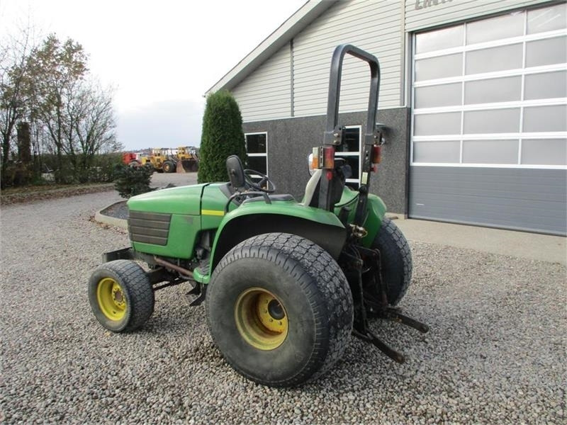 John Deere 4600 Med Græshjul - Tracteur agricole: photos 3 John Deere 4600 Med Græshjul - Tracteur agricole: photos 3