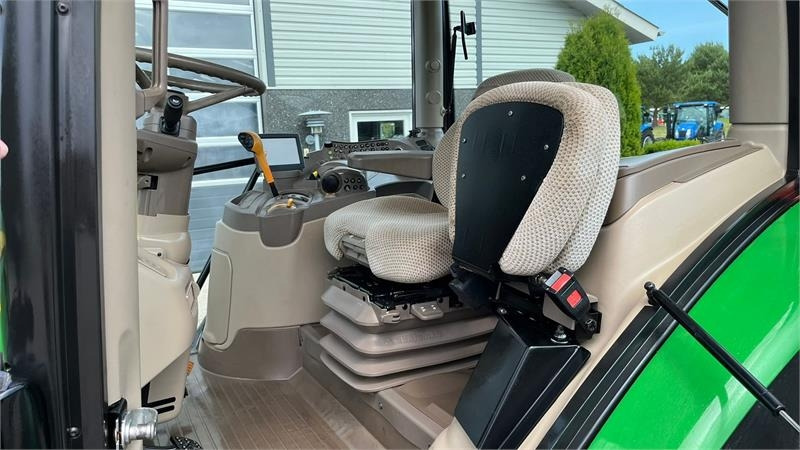 John Deere 6135R Krybegear, frontlift, TLS Affjedret foraksel - Tracteur agricole: photos 5 John Deere 6135R Krybegear, frontlift, TLS Affjedret foraksel - Tracteur agricole: photos 5