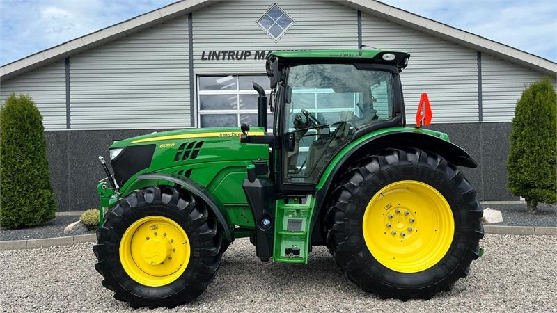 John Deere 6135R Krybegear, frontlift, TLS Affjedret foraksel - Tracteur agricole: photos 1 John Deere 6135R Krybegear, frontlift, TLS Affjedret foraksel - Tracteur agricole: photos 1