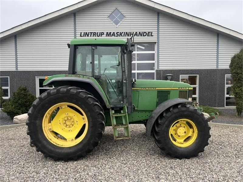 Tracteur agricole John Deere 6800 Med frontlift.: photos 6