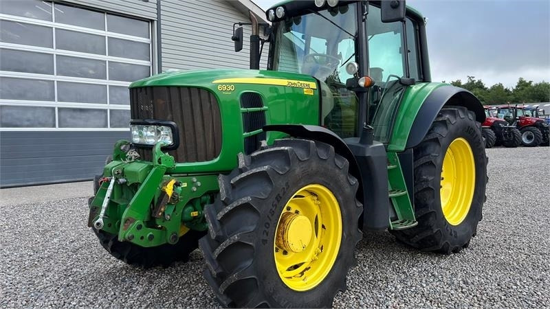 John Deere 6930 AutoPower med frontlift og front PTO - Tracteur agricole: photos 3 John Deere 6930 AutoPower med frontlift og front PTO - Tracteur agricole: photos 3