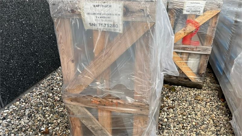 John Deere 9150mm bord til John Deere 630R skærebord. Raps fo - Moissonneuse-batteuse: photos 3 John Deere 9150mm bord til John Deere 630R skærebord. Raps fo - Moissonneuse-batteuse: photos 3