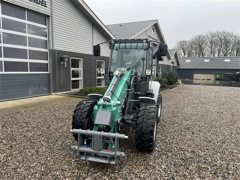 Kramer KL25.5T med teleskoparm, så den har stor rækkevidd - Chariot télescopique: photos 4 Kramer KL25.5T med teleskoparm, så den har stor rækkevidd - Chariot télescopique: photos 4