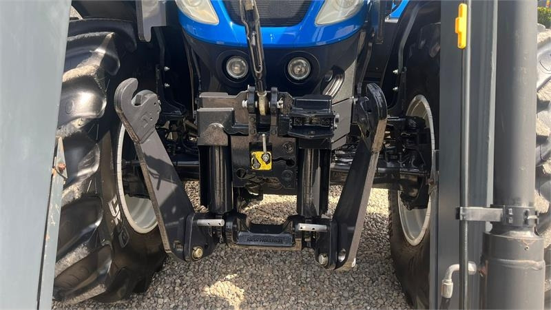 New Holland T7.270 AC med frontlift og frontlæsser - Tracteur agricole: photos 4 New Holland T7.270 AC med frontlift og frontlæsser - Tracteur agricole: photos 4