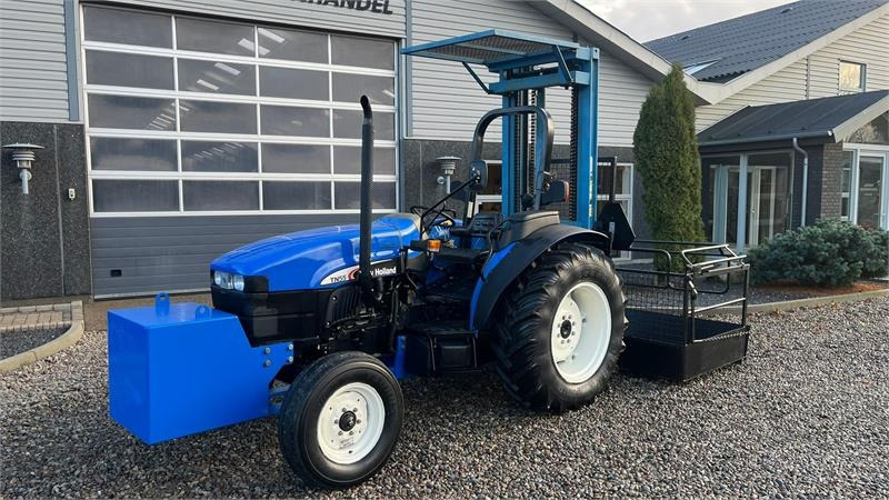 New Holland TN55D Med Byggelift - Tracteur agricole: photos 2 New Holland TN55D Med Byggelift - Tracteur agricole: photos 2