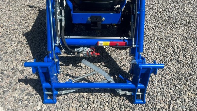 Solis H26 HST Med Frontlæsser - Tracteur communal: photos 4 Solis H26 HST Med Frontlæsser - Tracteur communal: photos 4