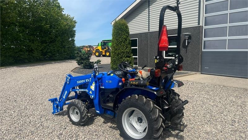 Solis S26 6+2 gearmaskine med Fuldhydraulisk frontlæsser - Tracteur communal: photos 3 Solis S26 6+2 gearmaskine med Fuldhydraulisk frontlæsser - Tracteur communal: photos 3