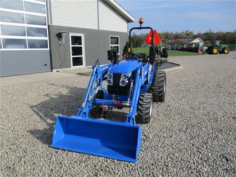 Solis S26 6+2 gearmaskine med Servostyring og fuldhydrau - Tracteur agricole: photos 5 Solis S26 6+2 gearmaskine med Servostyring og fuldhydrau - Tracteur agricole: photos 5