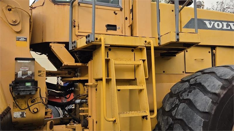 Chargeuse sur pneus Volvo 330D med skovl: photos 20