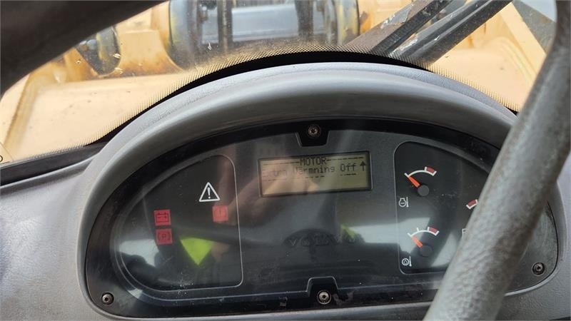 Volvo 330D med skovl  - Chargeuse sur pneus: photos 5 Volvo 330D med skovl  - Chargeuse sur pneus: photos 5