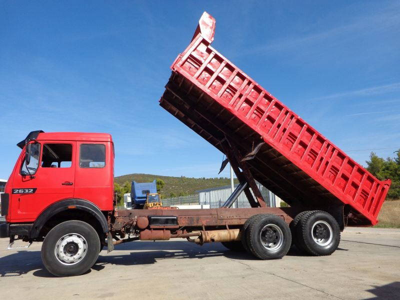Mercedes-Benz NG 2632 V10 Mercedes Benz 2632K6X4 - Camion benne: photos 3 Mercedes-Benz NG 2632 V10 Mercedes Benz 2632K6X4 - Camion benne: photos 3