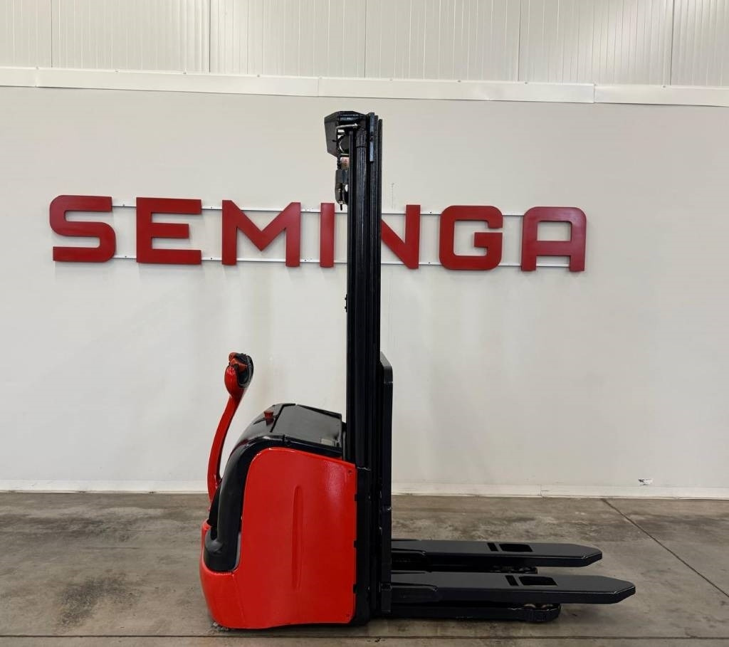 Linde 10848 L14 - Chariot élévateur: photos 2 Linde 10848 L14 - Chariot élévateur: photos 2